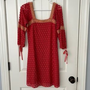 Solitaire coral lace dress - 3/4 sleeves